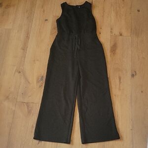 NWT AUTOMET Black Sleevless Jumpsuit Size 4 NEW